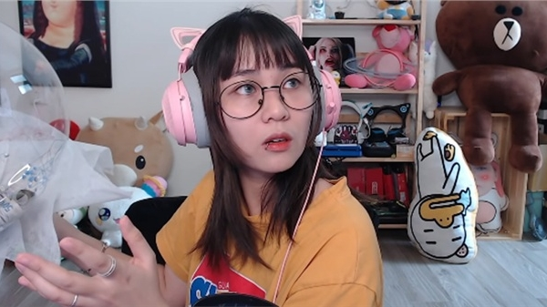 Sự nghiệp làm Streamer của cô nàng