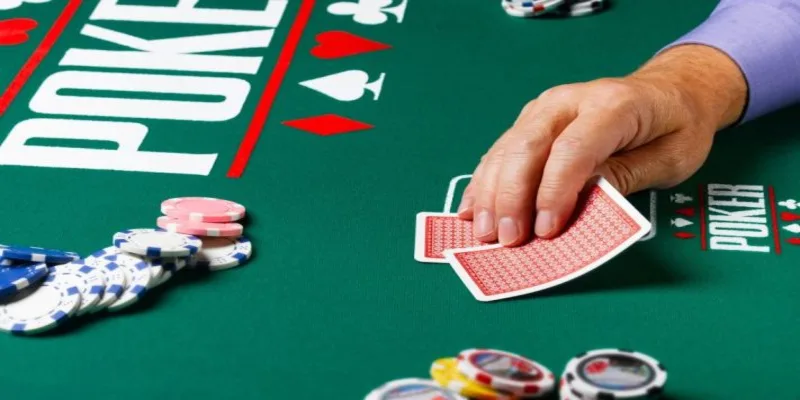 Hướng dẫn cách đánh bài 2 lá Poker chuẩn xác